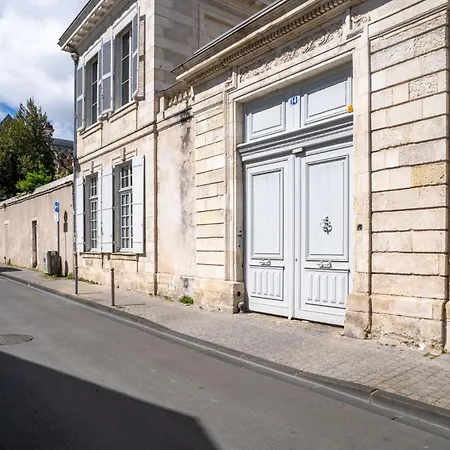 Zeina, 2 Pieces Confortables Et Raffinees, Wifi, Hypercentre דירה