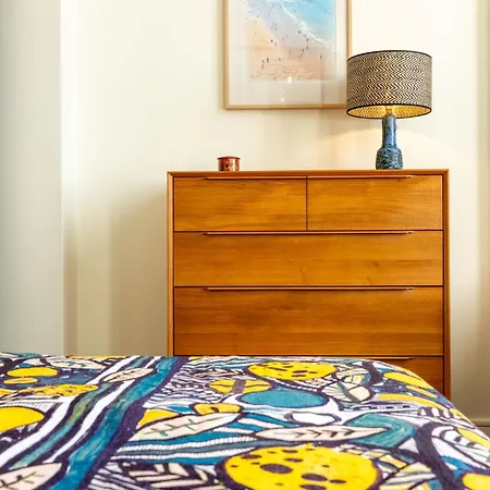 Zeina, 2 Pieces Confortables Et Raffinees, Wifi, Hypercentre La Rochelle (Charente-Maritime)